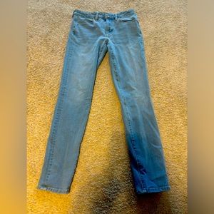 Size 6 American Eagle Jeans Light Wash